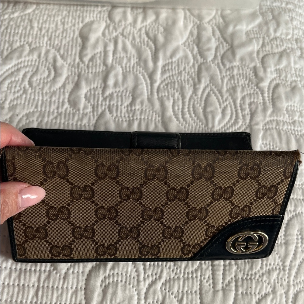 Gucci Canvas Continental Flap Wallet. P56 - Picture 12 of 12